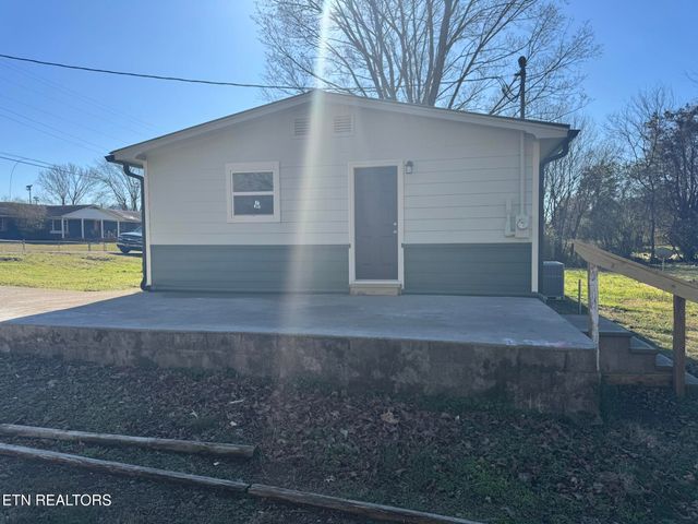 263 County Road 500, Englewood, TN 37329