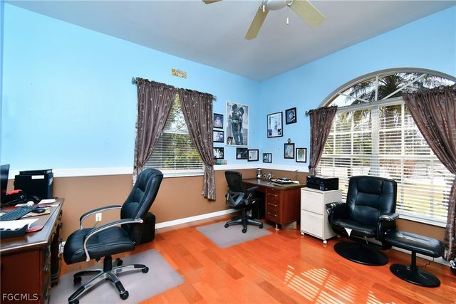 836 Worth AVE S, Lehigh Acres, FL 33974