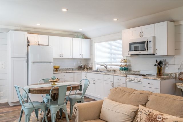 4787 forwood Avenue, Pacific Beach, WA 98571