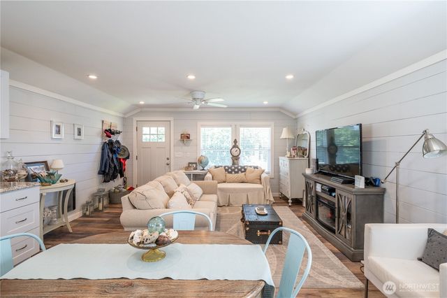 4787 forwood Avenue, Pacific Beach, WA 98571