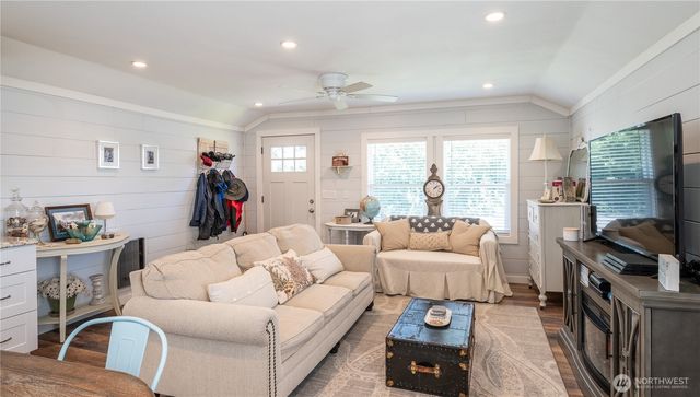 4787 forwood Avenue, Pacific Beach, WA 98571