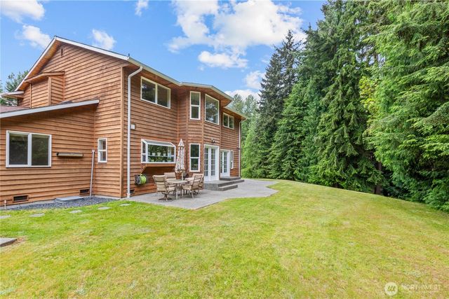 7301 199th Street SE, Snohomish, WA 98296