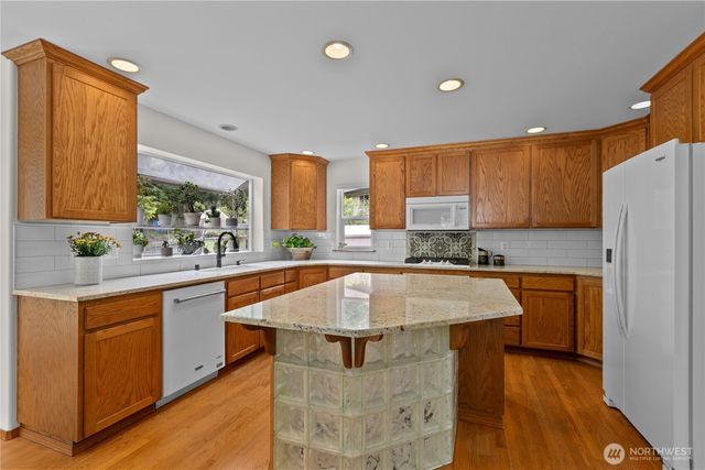 7301 199th Street SE, Snohomish, WA 98296