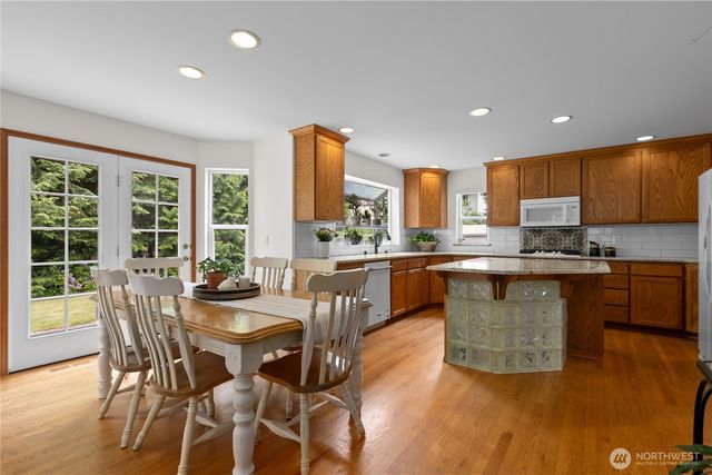 7301 199th Street SE, Snohomish, WA 98296