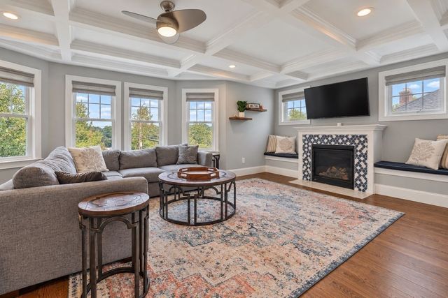 440 Central Ave 2, Milton, MA 02186