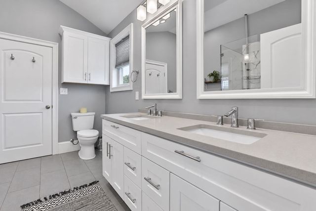 440 Central Ave 2, Milton, MA 02186
