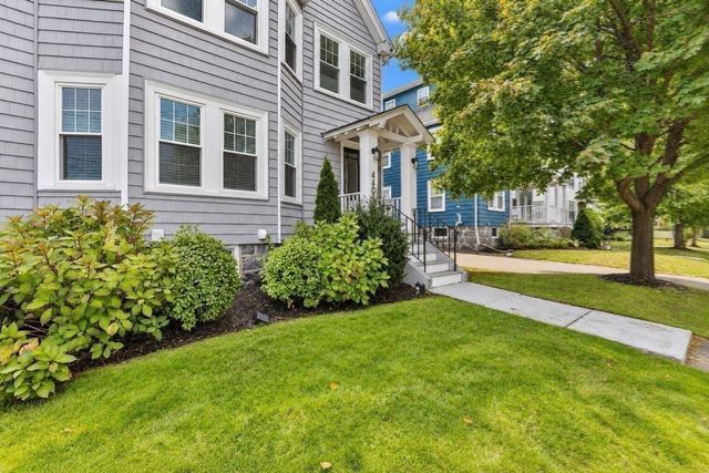 440 Central Ave 2, Milton, MA 02186