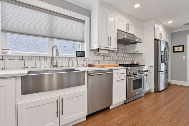 440 Central Ave 2, Milton, MA 02186
