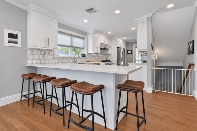 440 Central Ave 2, Milton, MA 02186