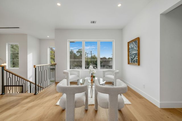 3627 Merrell Road, Dallas, TX 75229