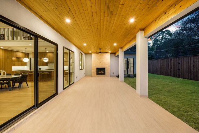 3627 Merrell Road, Dallas, TX 75229