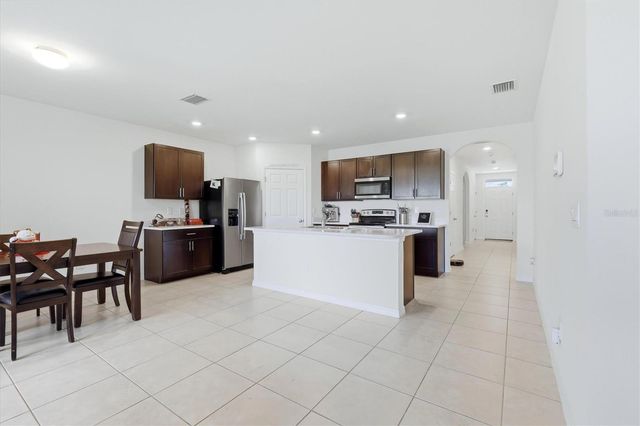 258 RIO DE JANEIRO AVENUE, Punta Gorda, FL 33983