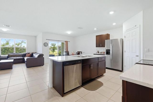 258 RIO DE JANEIRO AVENUE, Punta Gorda, FL 33983