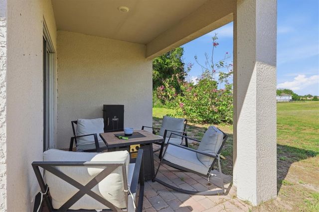 258 RIO DE JANEIRO AVENUE, Punta Gorda, FL 33983