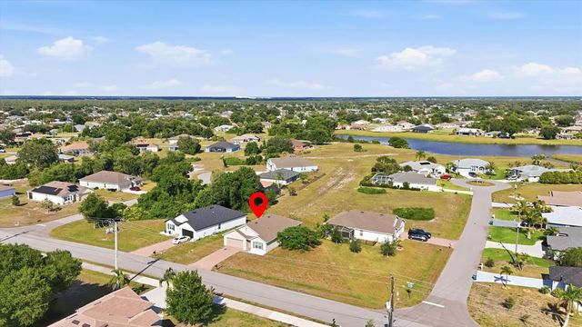 258 RIO DE JANEIRO AVENUE, Punta Gorda, FL 33983