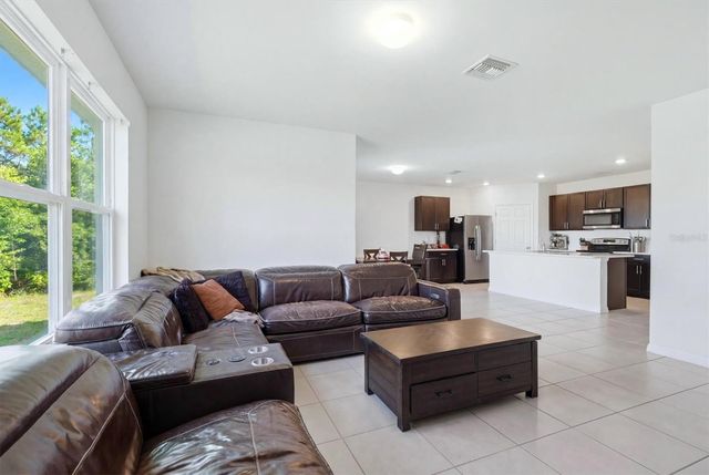 258 RIO DE JANEIRO AVENUE, Punta Gorda, FL 33983