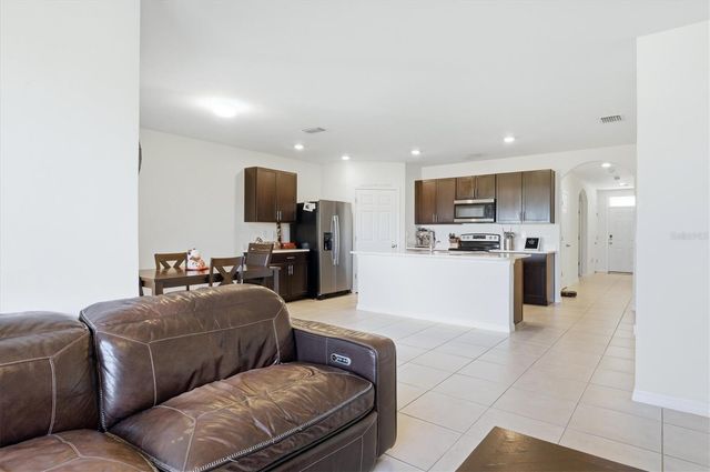 258 RIO DE JANEIRO AVENUE, Punta Gorda, FL 33983