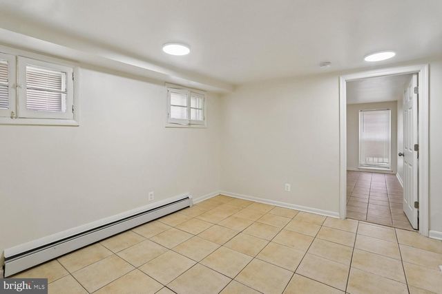 1408 NEWTON ST NW, Washington, DC 20010