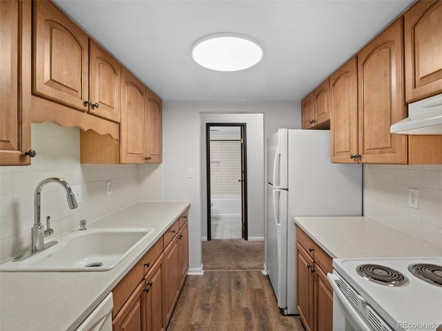 7780 W 38th Avenue 204, Wheat Ridge, CO 80033
