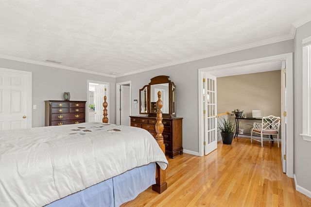 41 Fairway Drive, Woburn, MA 01801