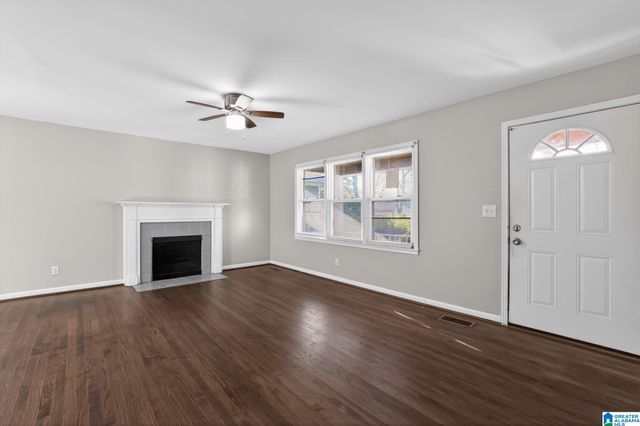 8313 3RD AVENUE S, Birmingham, AL 35206