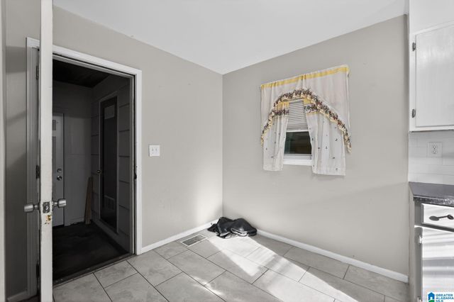 8313 3RD AVENUE S, Birmingham, AL 35206