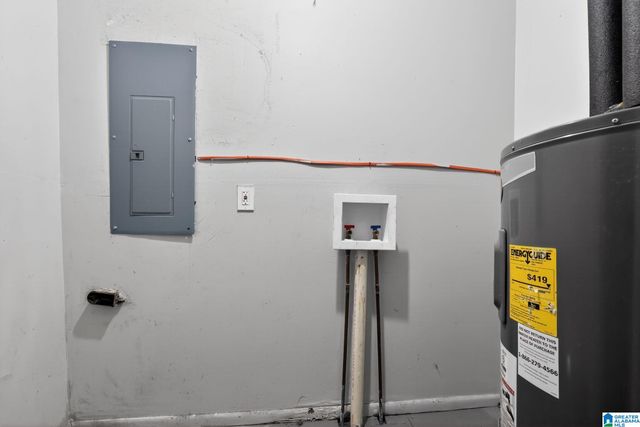 8313 3RD AVENUE S, Birmingham, AL 35206