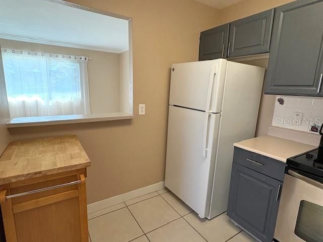 202 BEDFORD TRAIL 99, Sun City Center, FL 33573