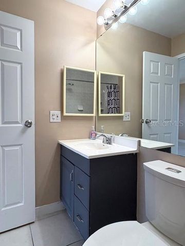 202 BEDFORD TRAIL 99, Sun City Center, FL 33573