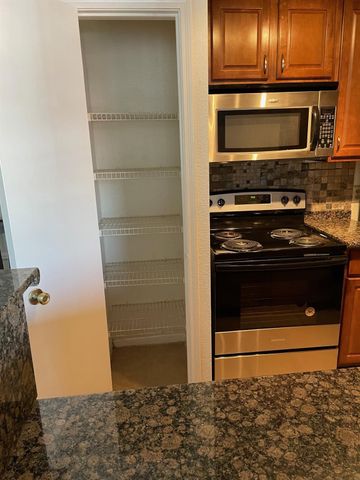 2121 Hepburn Street 1224, Houston, TX 77054