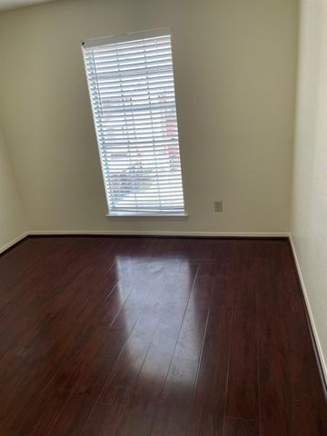 2121 Hepburn Street 1224, Houston, TX 77054
