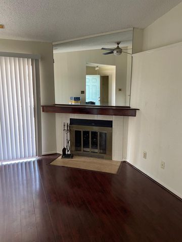 2121 Hepburn Street 1224, Houston, TX 77054