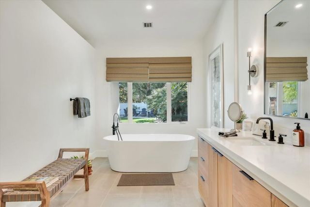 50700 Calle Paloma, La Quinta, CA 92253