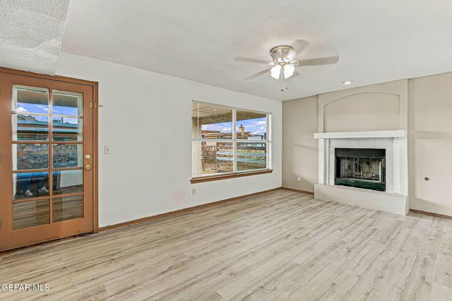 6361 Bea Martinez, El Paso, TX 79932