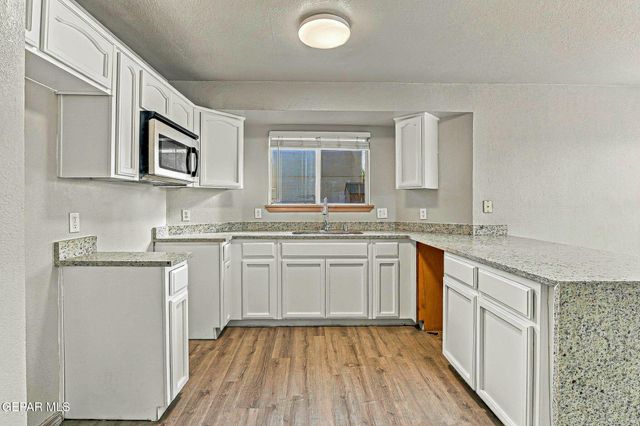 6361 Bea Martinez, El Paso, TX 79932