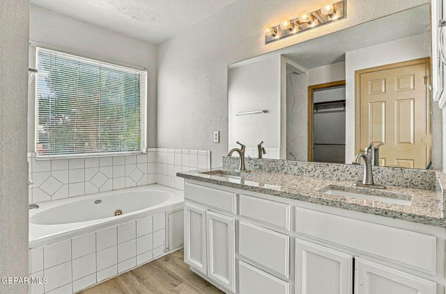 6361 Bea Martinez, El Paso, TX 79932