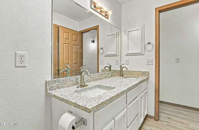 6361 Bea Martinez, El Paso, TX 79932