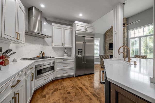 106 Deerfield Circle, Nicholasville, KY 40356