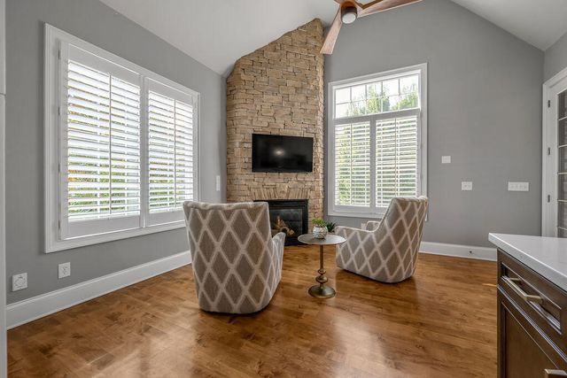 106 Deerfield Circle, Nicholasville, KY 40356