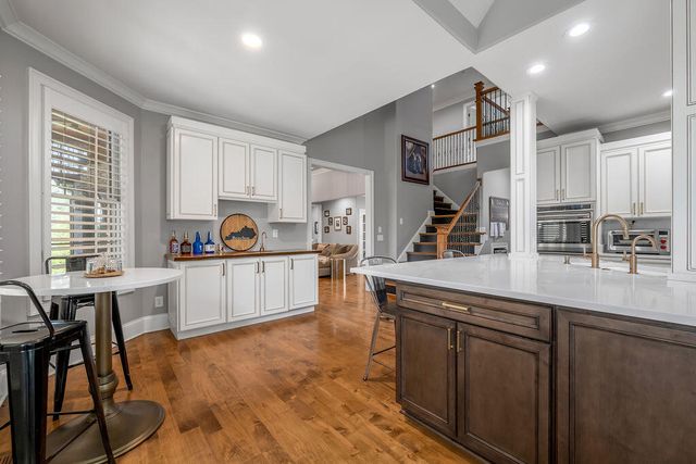 106 Deerfield Circle, Nicholasville, KY 40356