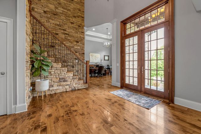 106 Deerfield Circle, Nicholasville, KY 40356