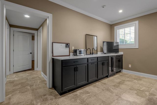 106 Deerfield Circle, Nicholasville, KY 40356