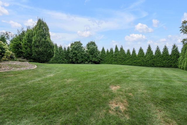106 Deerfield Circle, Nicholasville, KY 40356