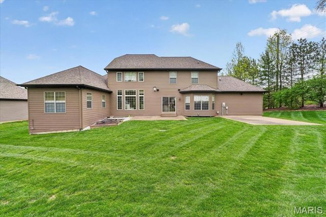 3 Ladue Court, Creve Coeur, MO 63141