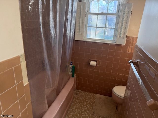 25 Whitman Dr, New Providence Boro, NJ 07974