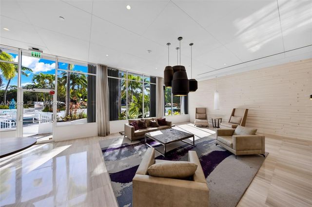 100 Bayview Dr 1905, Sunny Isles Beach, FL 33160