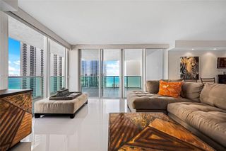 100 Bayview Dr 1905, Sunny Isles Beach, FL 33160