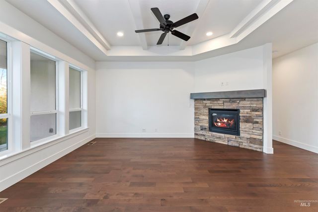 11328 W Campanula Dr, Star, ID 83669