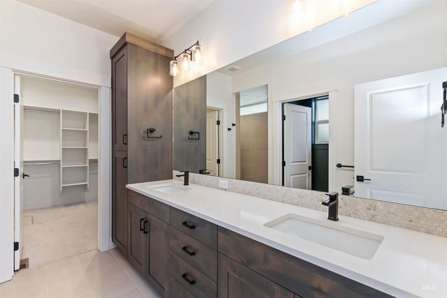 11328 W Campanula Dr, Star, ID 83669