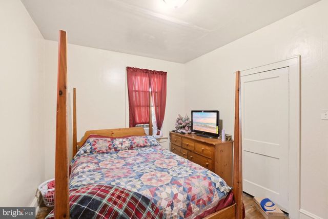 308 N BROADWAY, Pennsville, NJ 08070